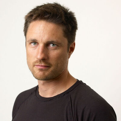 Martin Henderson