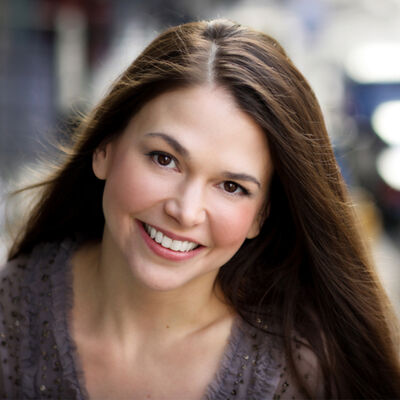 Sutton Foster