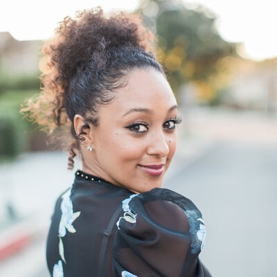 Tamera Mowry | Speaking Fee, Booking Agent, & Contact Info | CAA Speakers