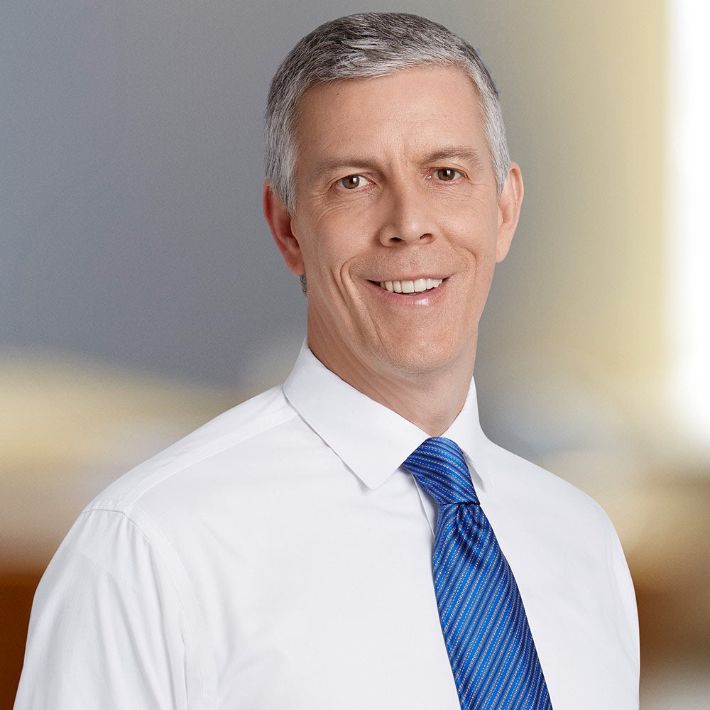 Arne Duncan image