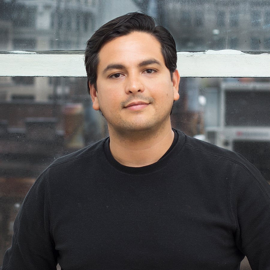 Oscar Salazar image