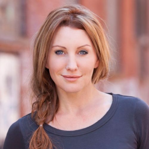 Amy Matthews image