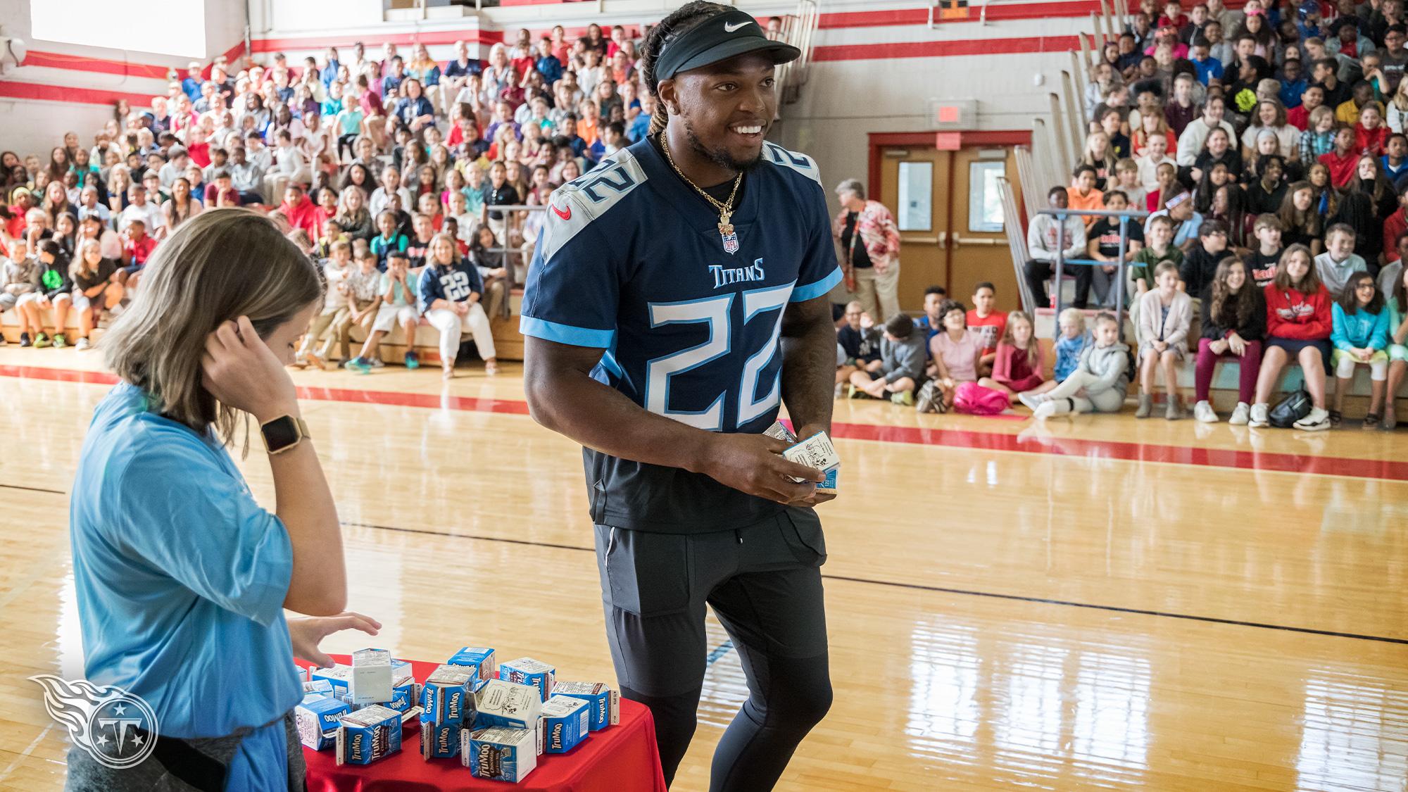 Derrick-Henry-CAA-Foundation