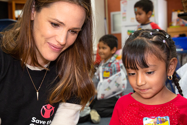 Jennifer-Garner-CAA-Foundation