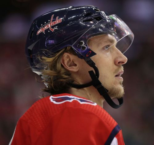 Karl-Hagelin-CAA-Hockey