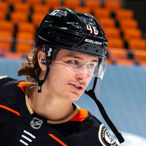 Trevor-Zegras-CAA-hockey