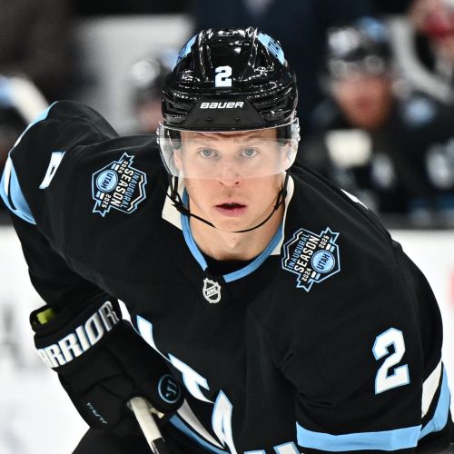 Olli-Maatta-CAA-Hockey