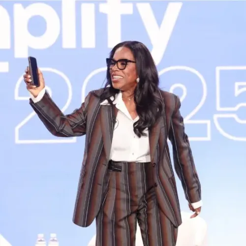 CAA-Amplify-SherylLeeRalph