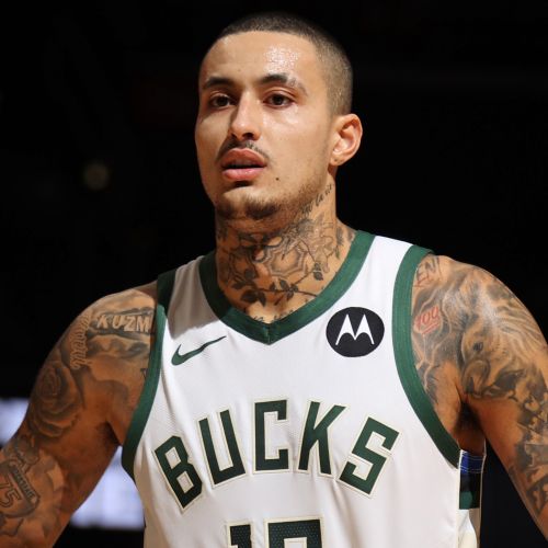 Kyle-Kuzma-CAA-Basketball-photo-grid