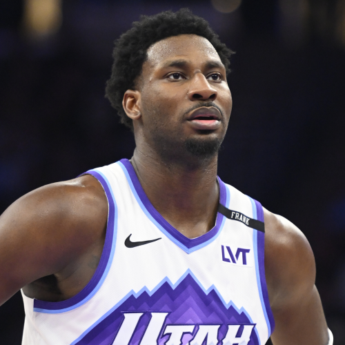 Jaren-Jackson-Jr-CAA-Basketball-photo-grid